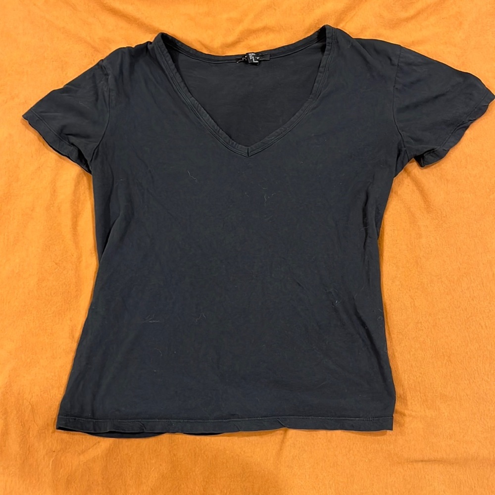Forever 21 black v neck